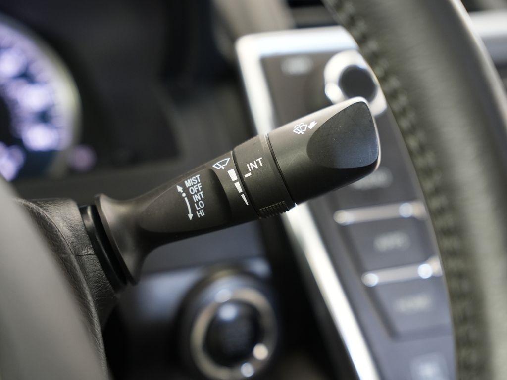 Toyota Camry XSE V6 Auto (Natl) 2017