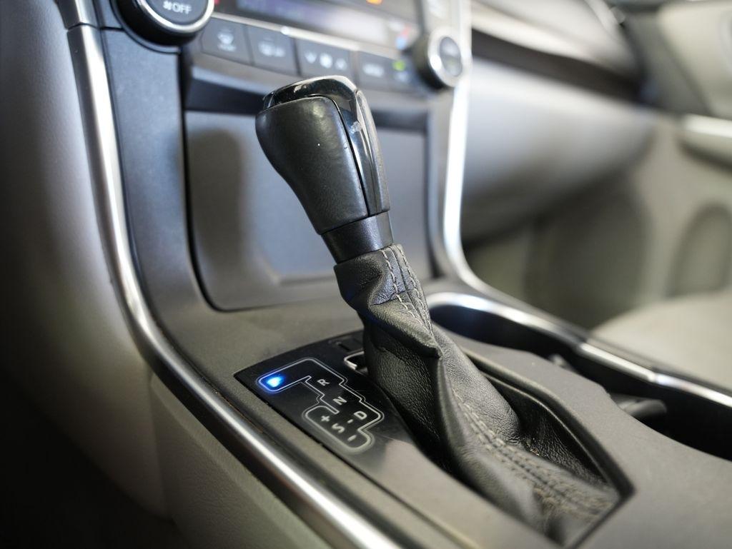 Toyota Camry XSE V6 Auto (Natl) 2017