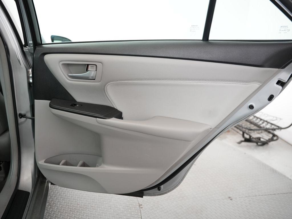 Toyota Camry XSE V6 Auto (Natl) 2017