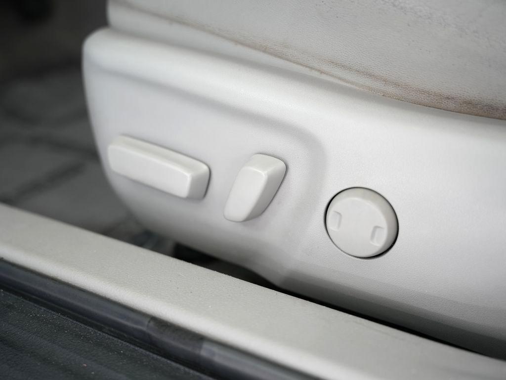 Toyota Camry XSE V6 Auto (Natl) 2017