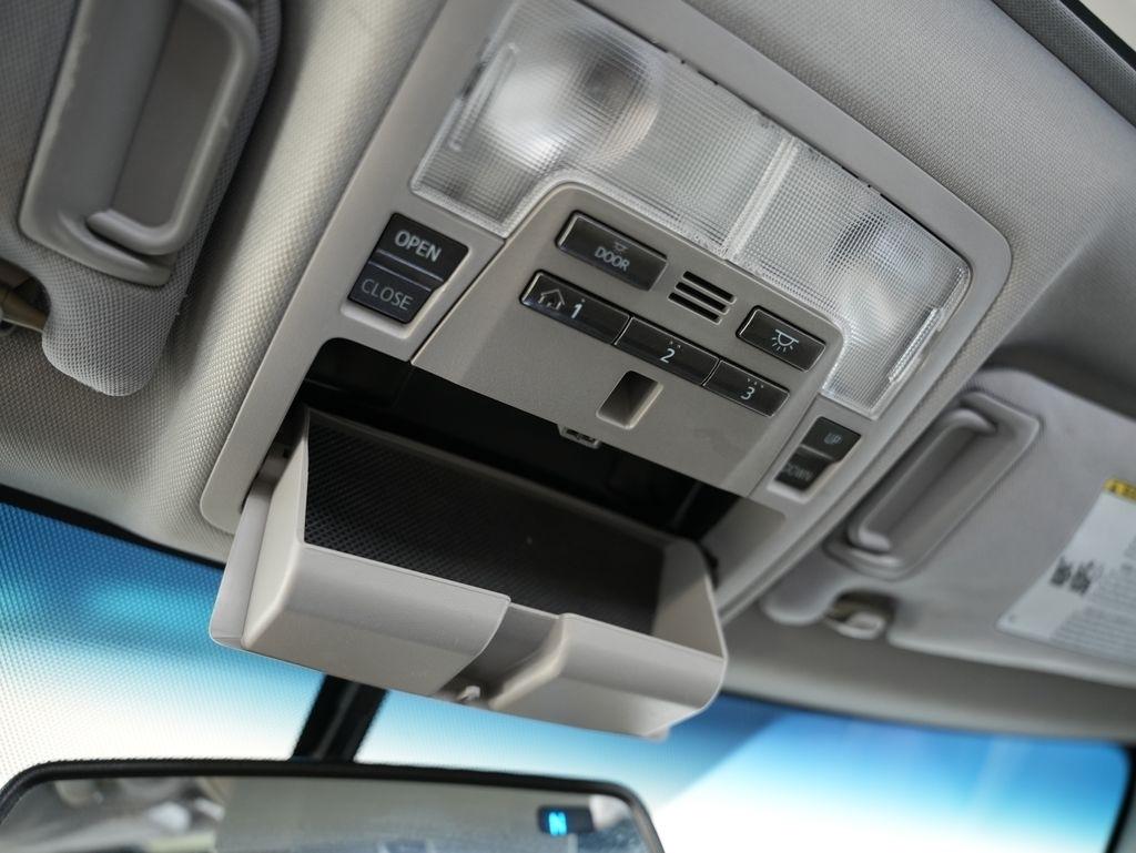 Toyota Camry XSE V6 Auto (Natl) 2017