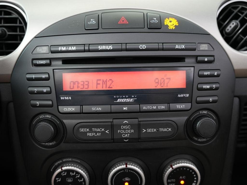 Mazda MX-5 Miata 2dr Conv PRHT Auto Grand Touring 2011