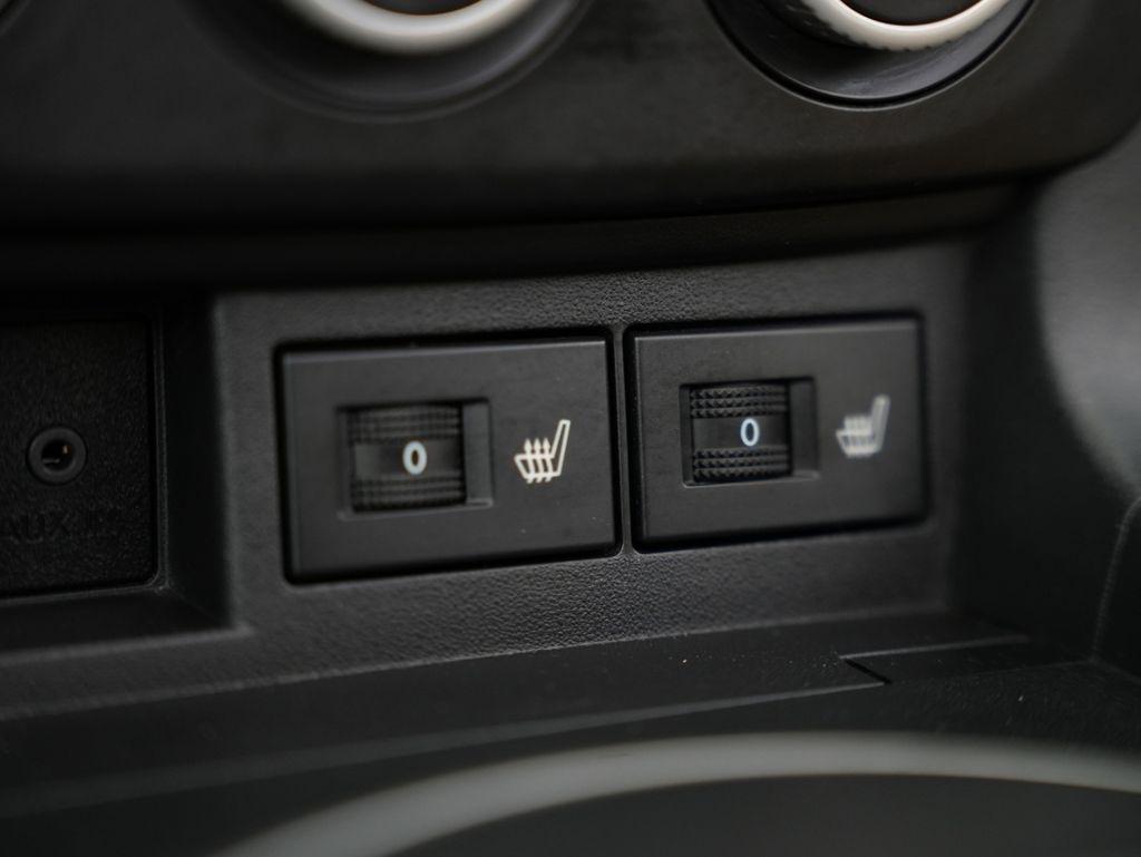 Mazda MX-5 Miata 2dr Conv PRHT Auto Grand Touring 2011