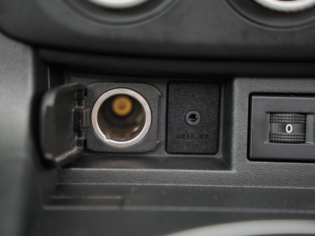 Mazda MX-5 Miata 2dr Conv PRHT Auto Grand Touring 2011