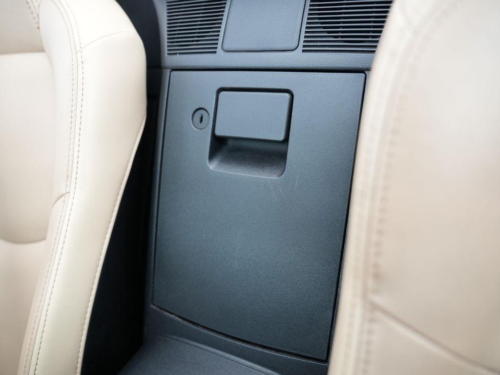 Mazda MX-5 Miata 2dr Conv PRHT Auto Grand Touring 2011