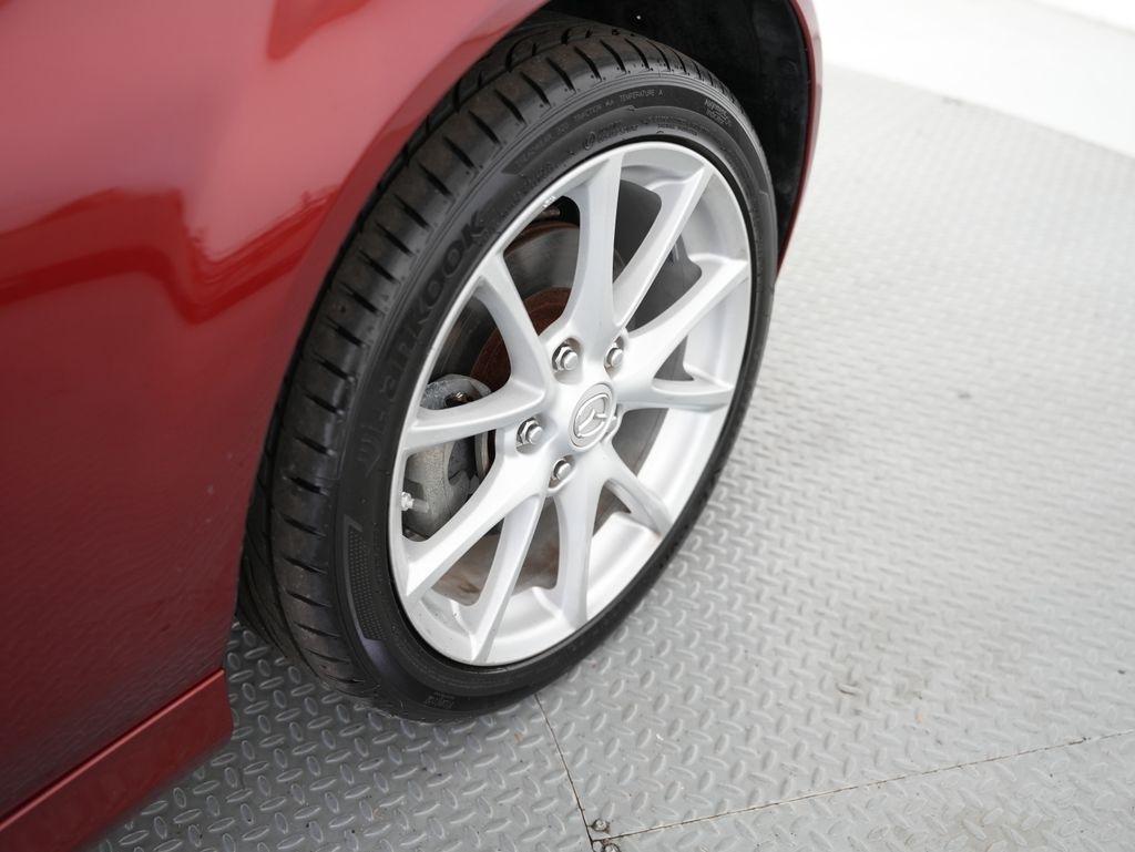 Mazda MX-5 Miata 2dr Conv PRHT Auto Grand Touring 2011