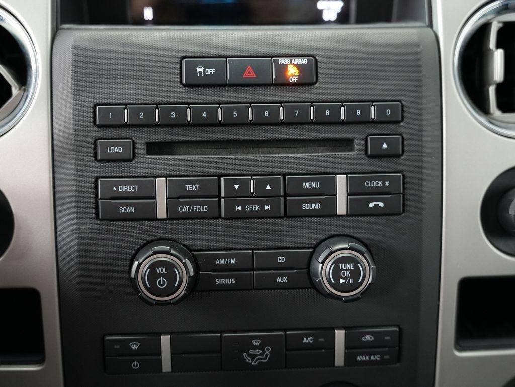 Ford F-150 4WD SuperCrew 145" Platinum 2014