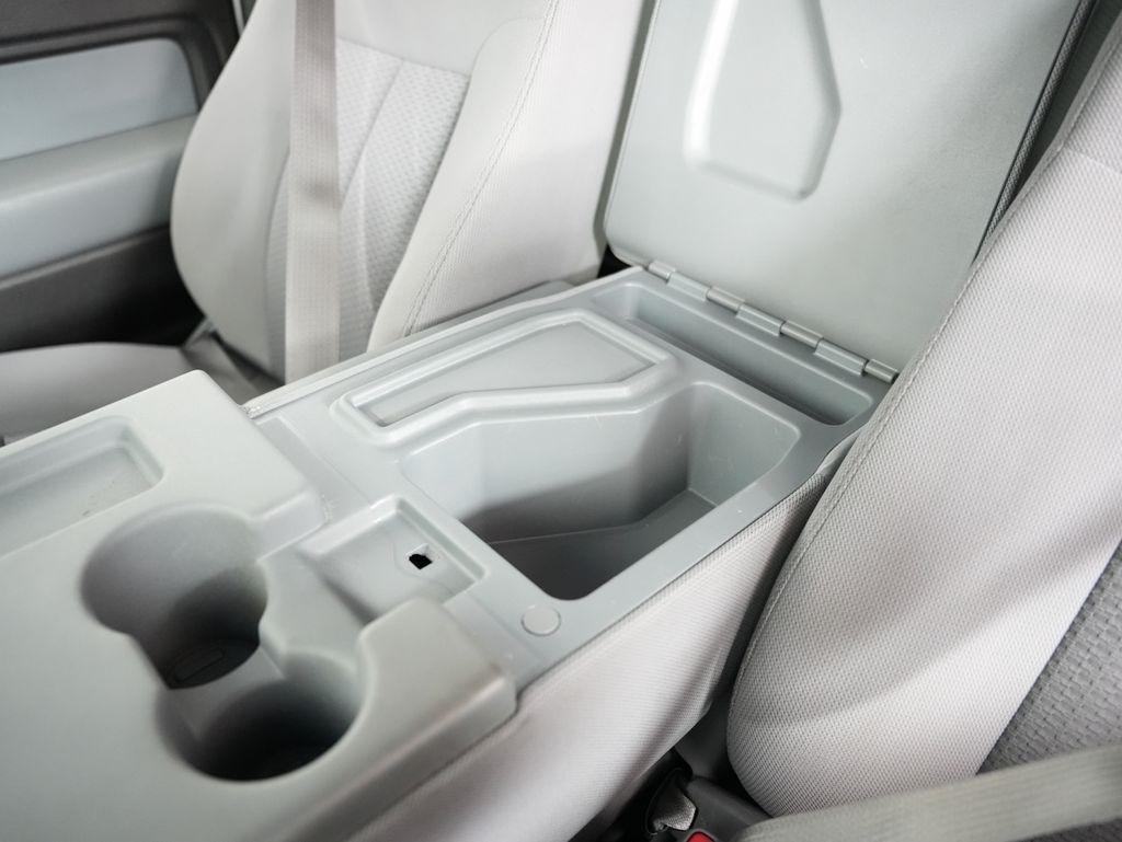 Ford F-150 4WD SuperCrew 145" Platinum 2014