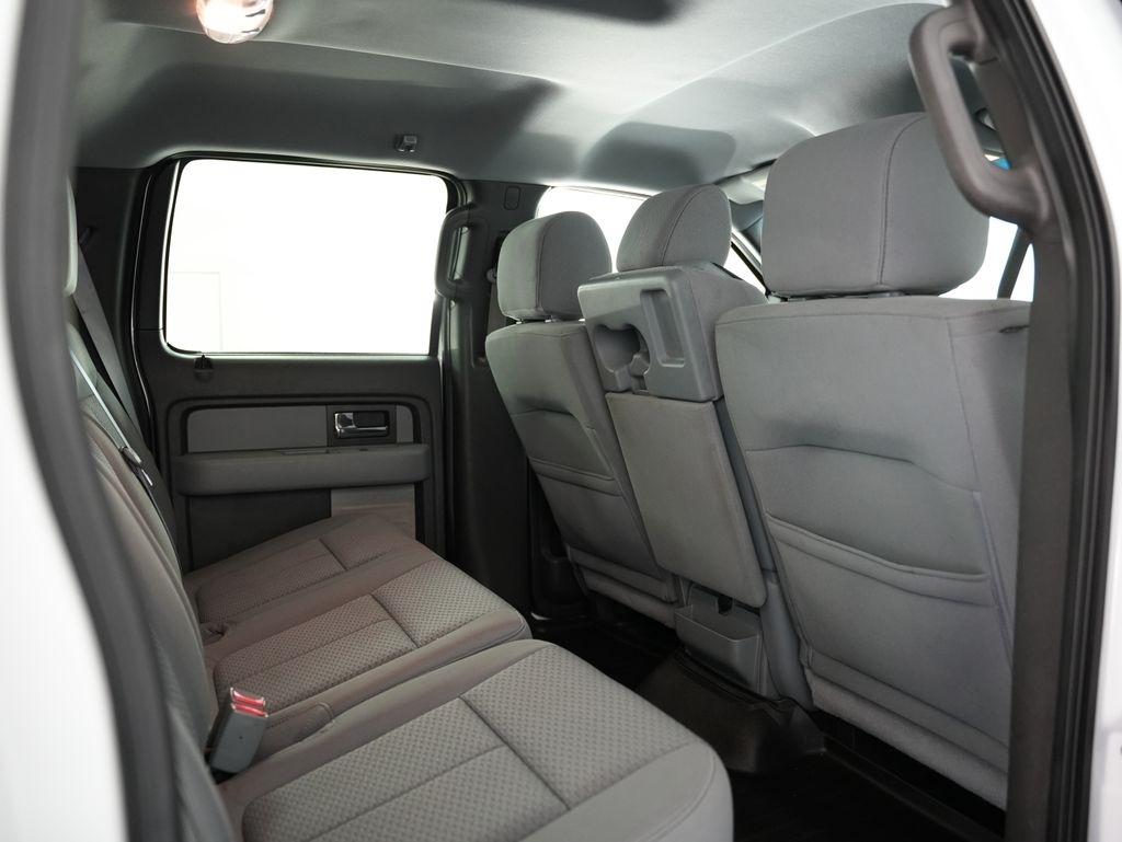 Ford F-150 4WD SuperCrew 145" Platinum 2014