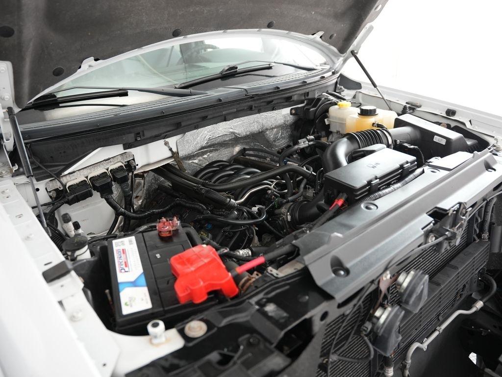 Ford F-150 4WD SuperCrew 145" Platinum 2014