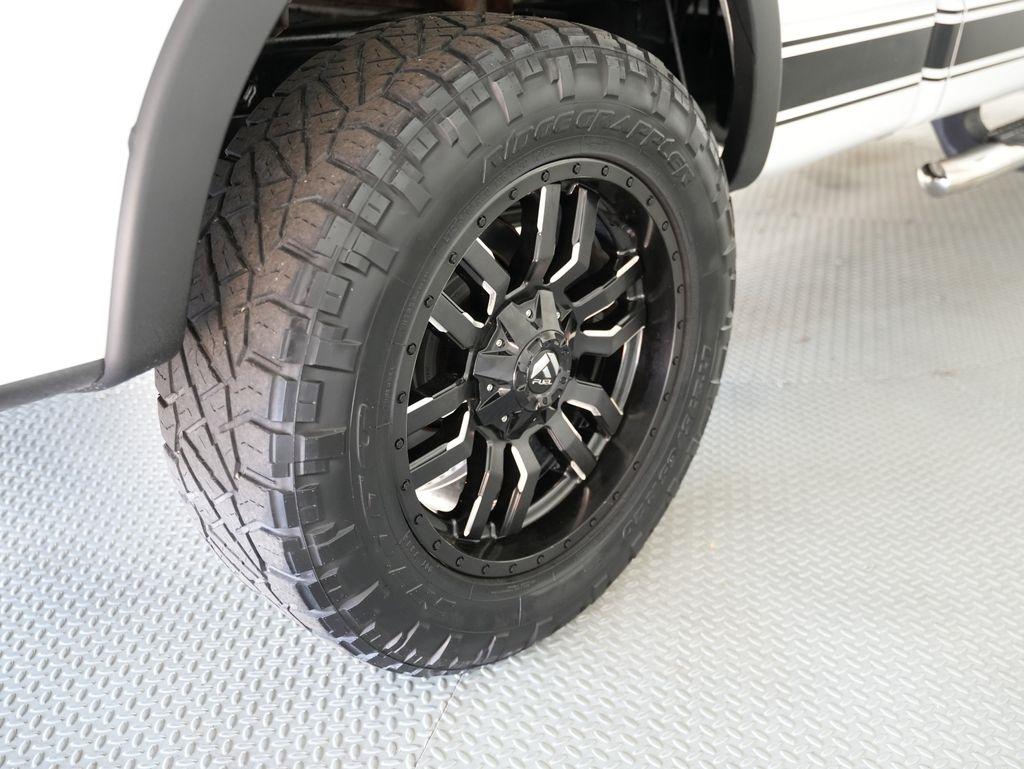 Ford F-150 4WD SuperCrew 145" Platinum 2014