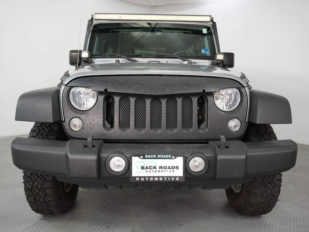 Jeep Wrangler Unlimited 4WD 4dr Sport 2016