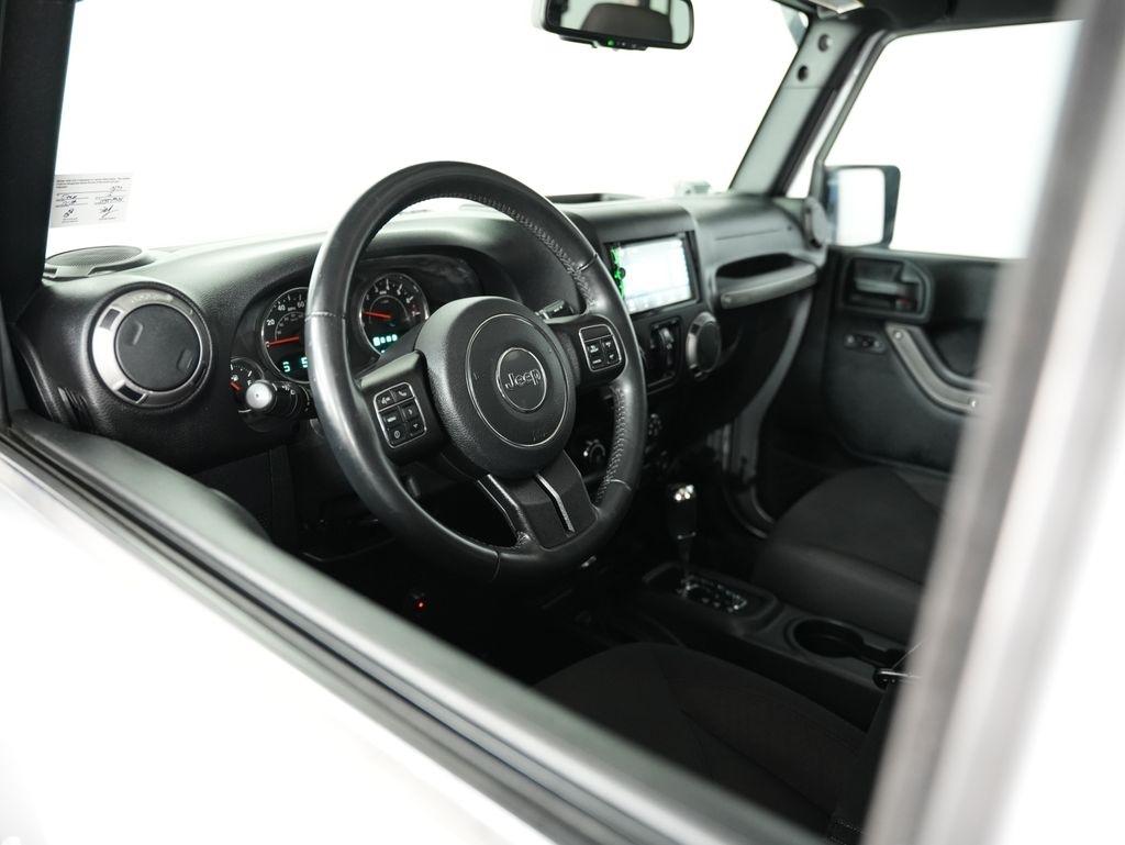 Jeep Wrangler Unlimited 4WD 4dr Sport 2016