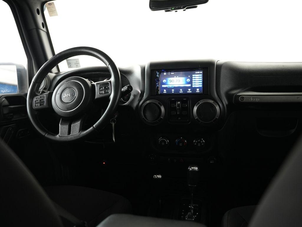 Jeep Wrangler Unlimited 4WD 4dr Sport 2016