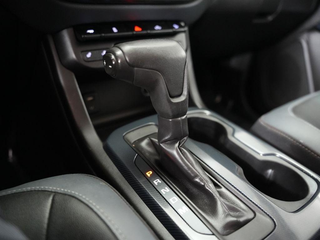 Chevrolet Colorado 4WD Crew Cab 140.5" Z71 2015