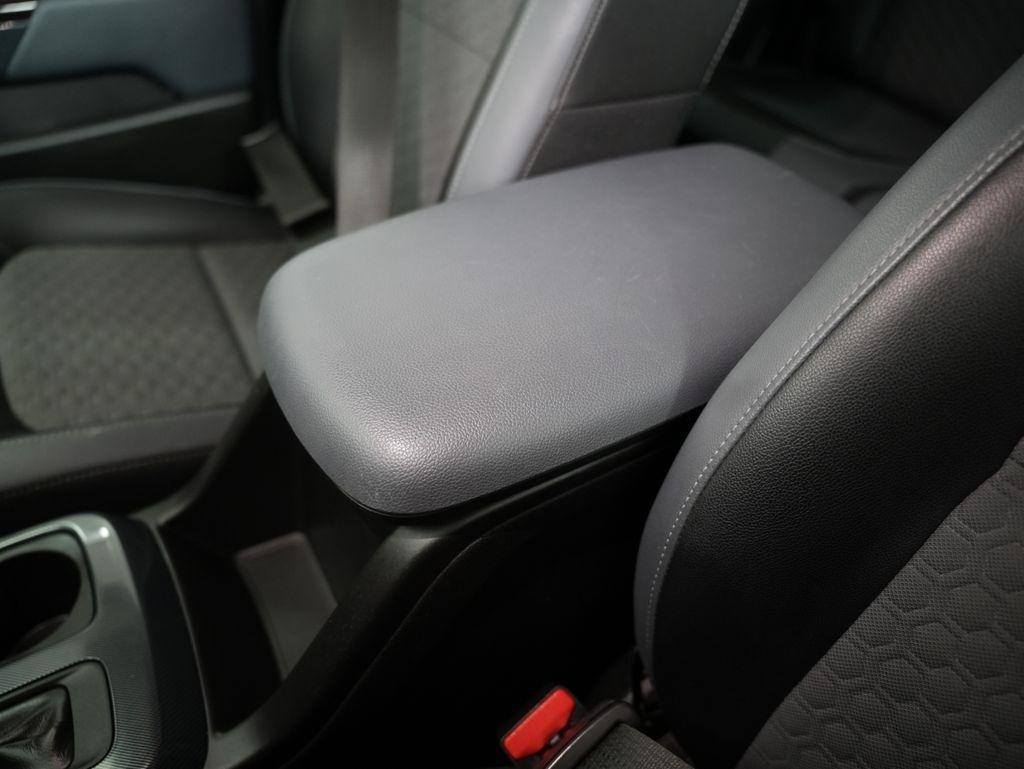 Chevrolet Colorado 4WD Crew Cab 140.5" Z71 2015