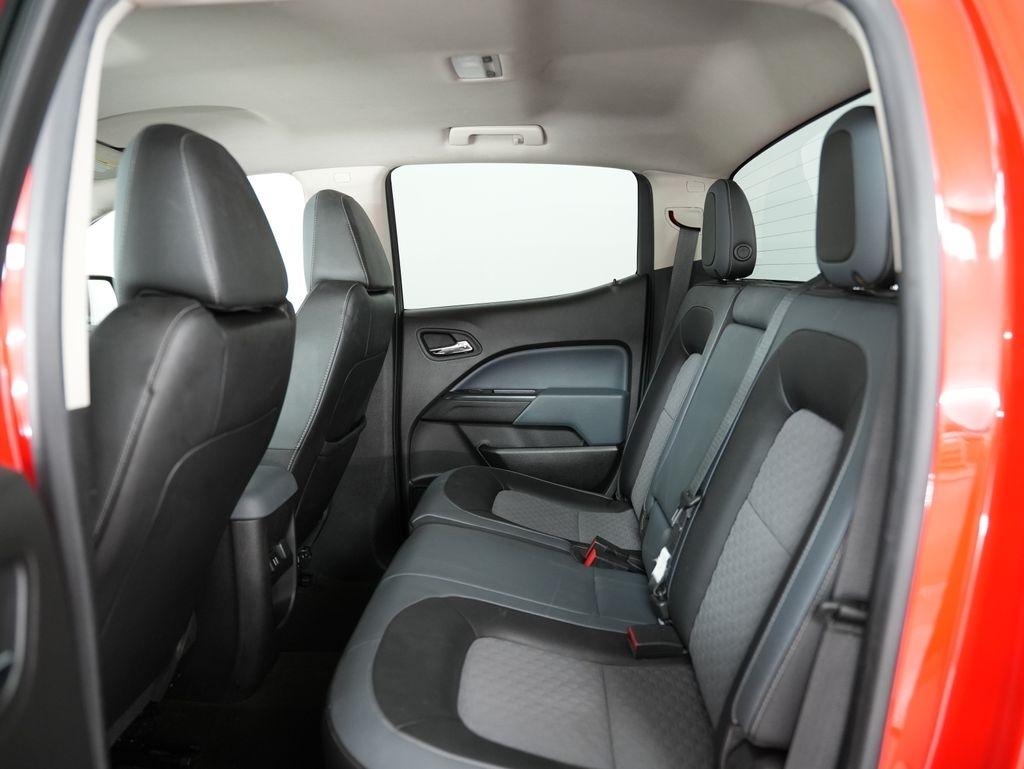 Chevrolet Colorado 4WD Crew Cab 140.5" Z71 2015