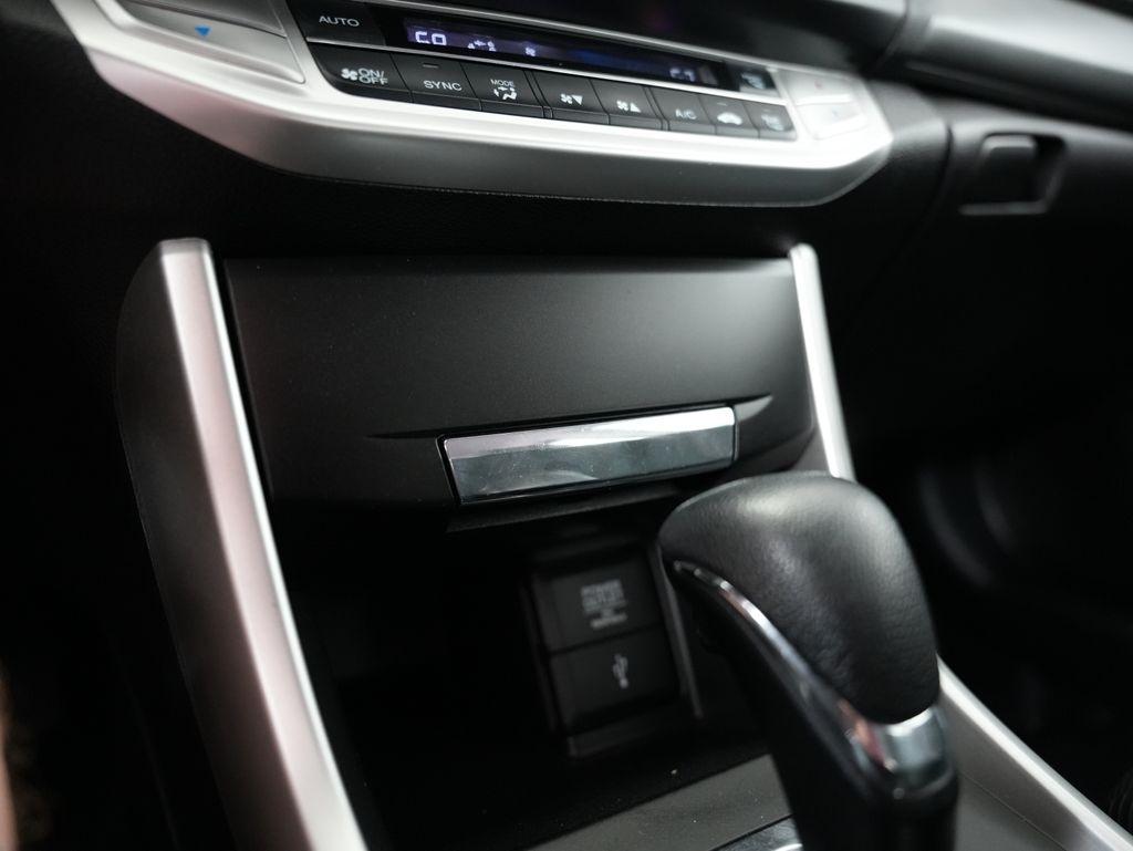 Honda Accord Sedan 4dr I4 CVT LX 2015