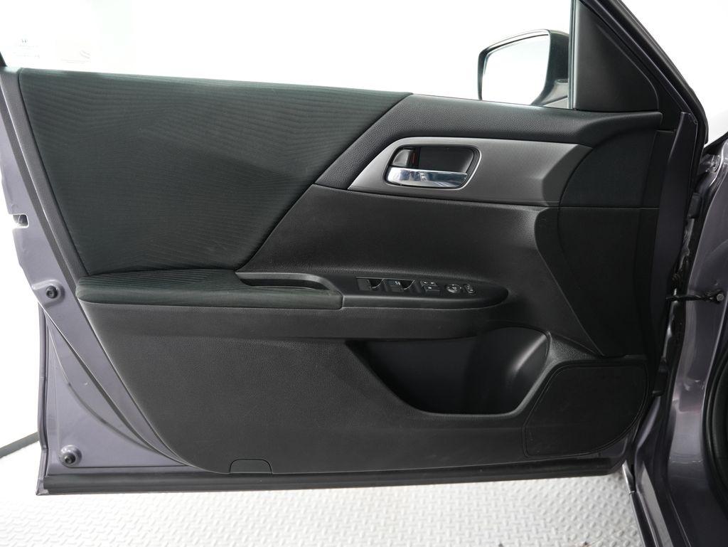 Honda Accord Sedan 4dr I4 CVT LX 2015