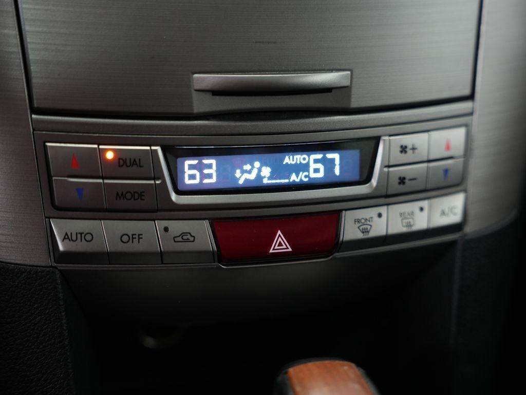 Subaru Outback 4dr Wgn H4 Auto 2.5i Limited 2013