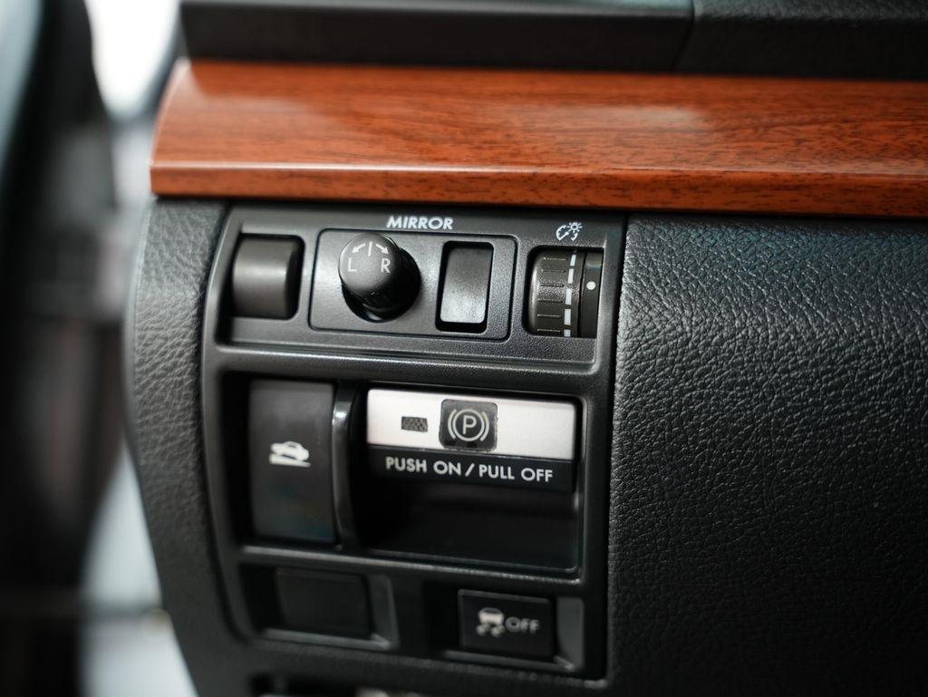 Subaru Outback 4dr Wgn H4 Auto 2.5i Limited 2013