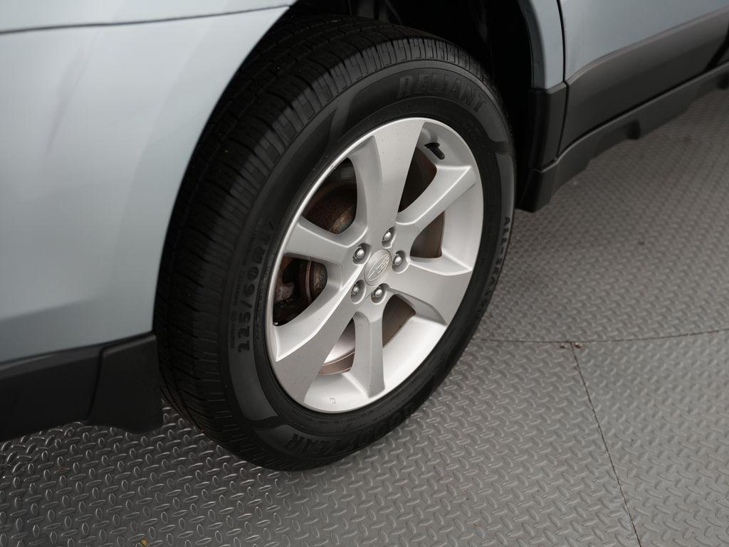 Subaru Outback 4dr Wgn H4 Auto 2.5i Limited 2013