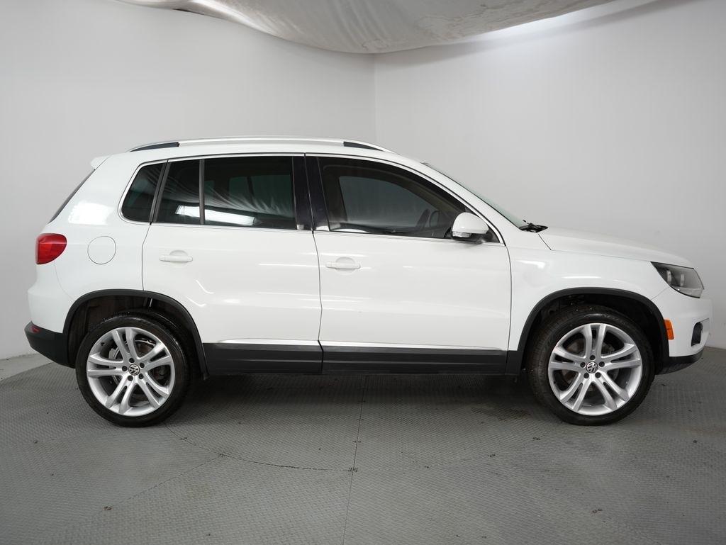 Volkswagen Tiguan 2WD 4dr Auto R-Line 2015