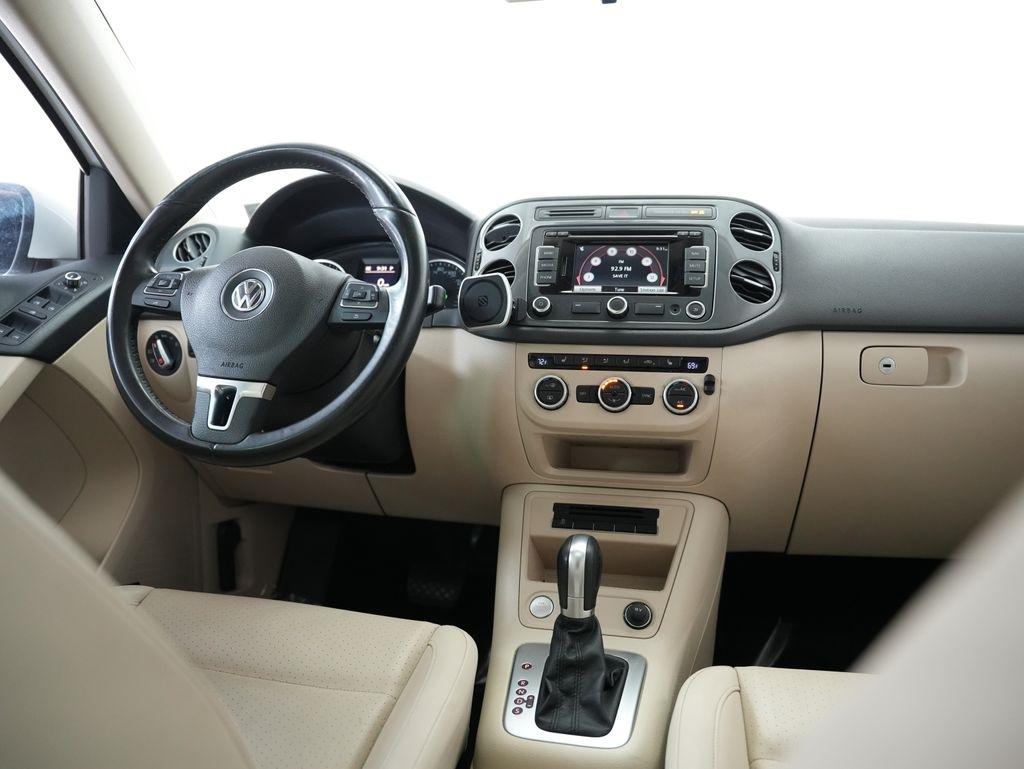 Volkswagen Tiguan 2WD 4dr Auto R-Line 2015