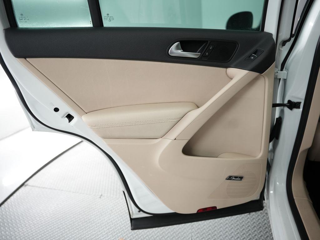 Volkswagen Tiguan 2WD 4dr Auto R-Line 2015