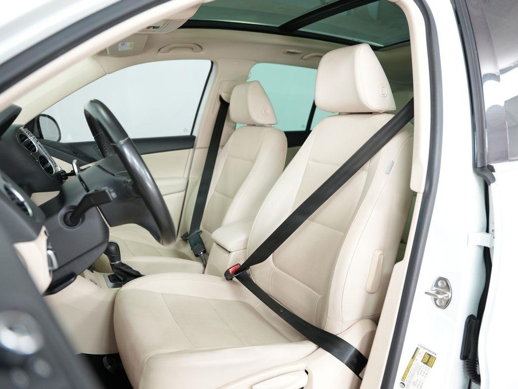 Volkswagen Tiguan 2WD 4dr Auto R-Line 2015