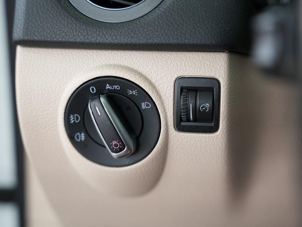 Volkswagen Tiguan 2WD 4dr Auto R-Line 2015