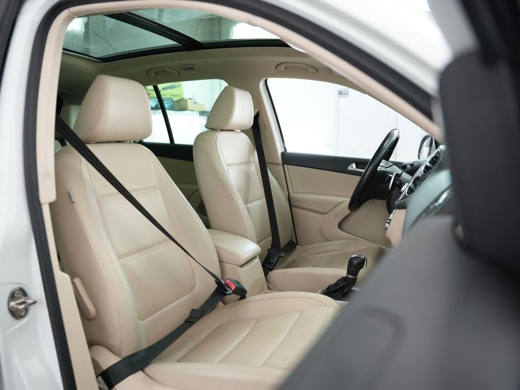 Volkswagen Tiguan 2WD 4dr Auto R-Line 2015