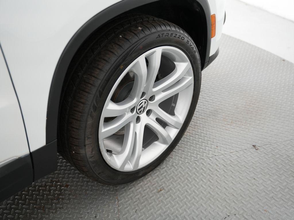 Volkswagen Tiguan 2WD 4dr Auto R-Line 2015