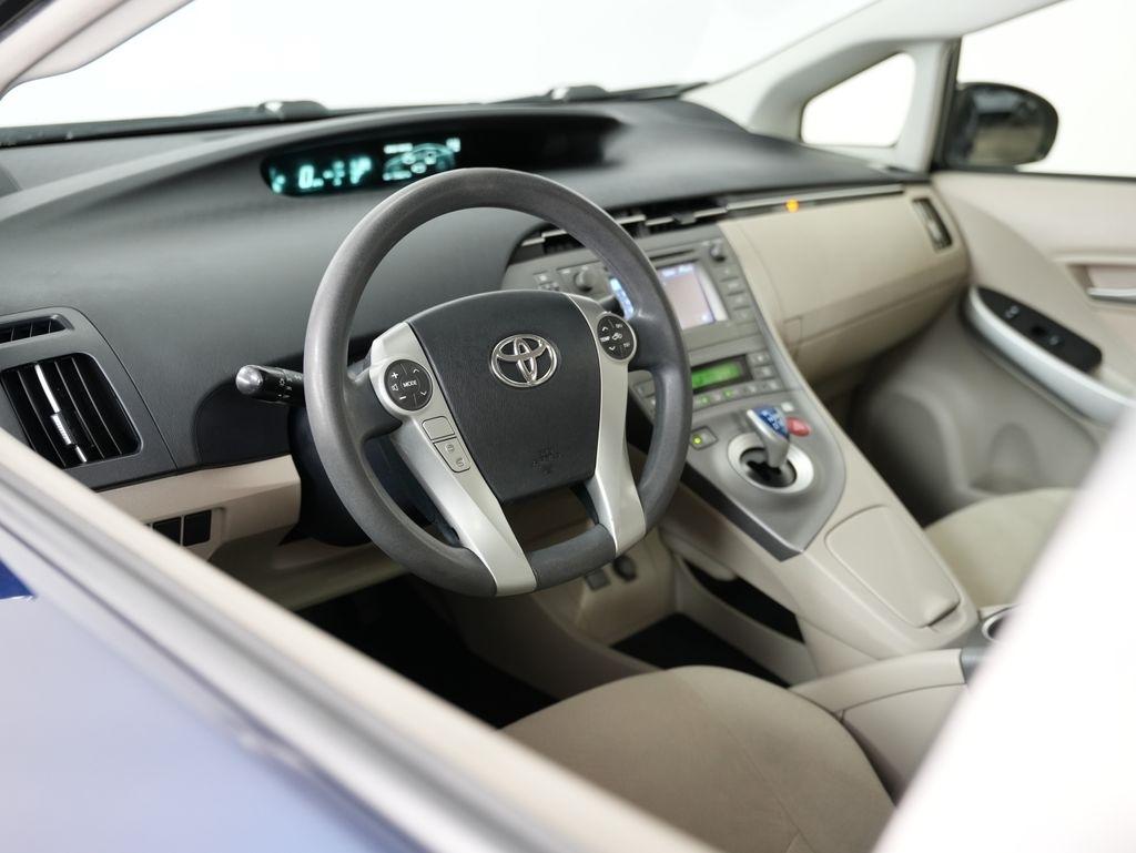 Toyota Prius 5dr HB Persona (Natl) 2013