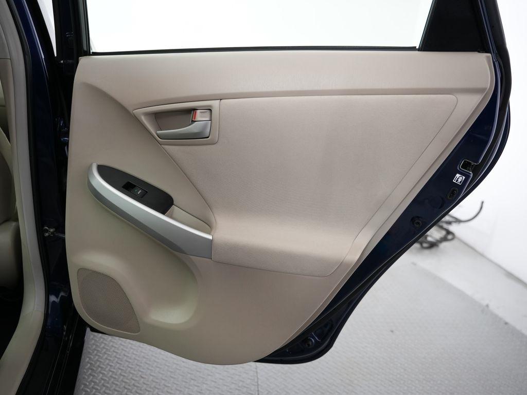 Toyota Prius 5dr HB Persona (Natl) 2013