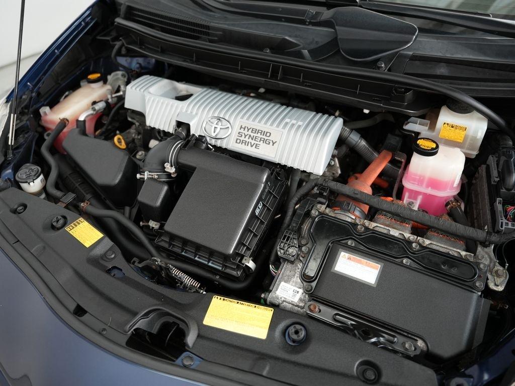 Toyota Prius 5dr HB Persona (Natl) 2013