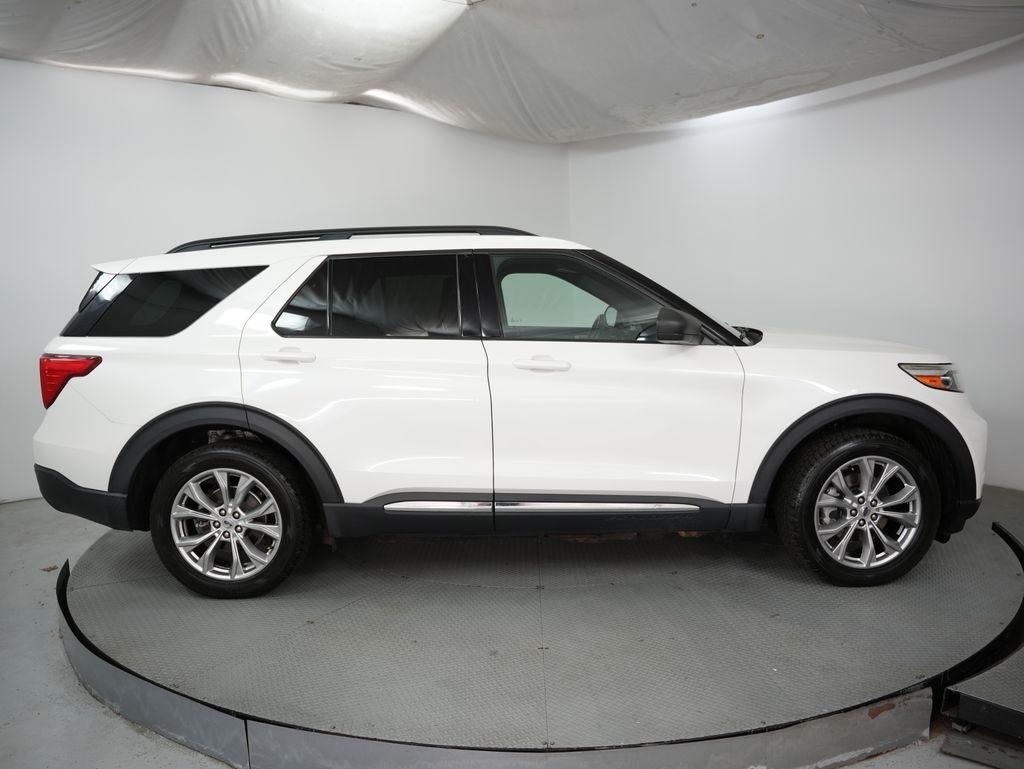 Ford Explorer XLT 4WD 2020