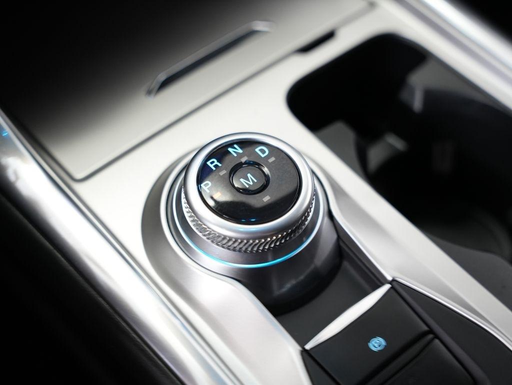 Ford Explorer XLT 4WD 2020