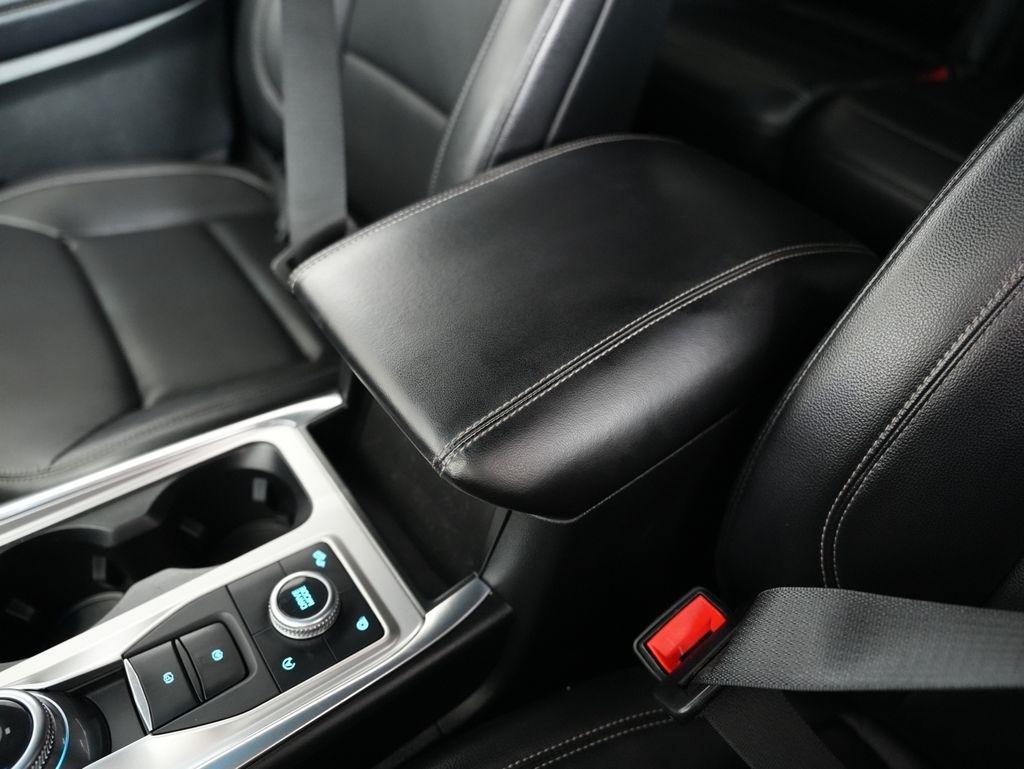 Ford Explorer XLT 4WD 2020