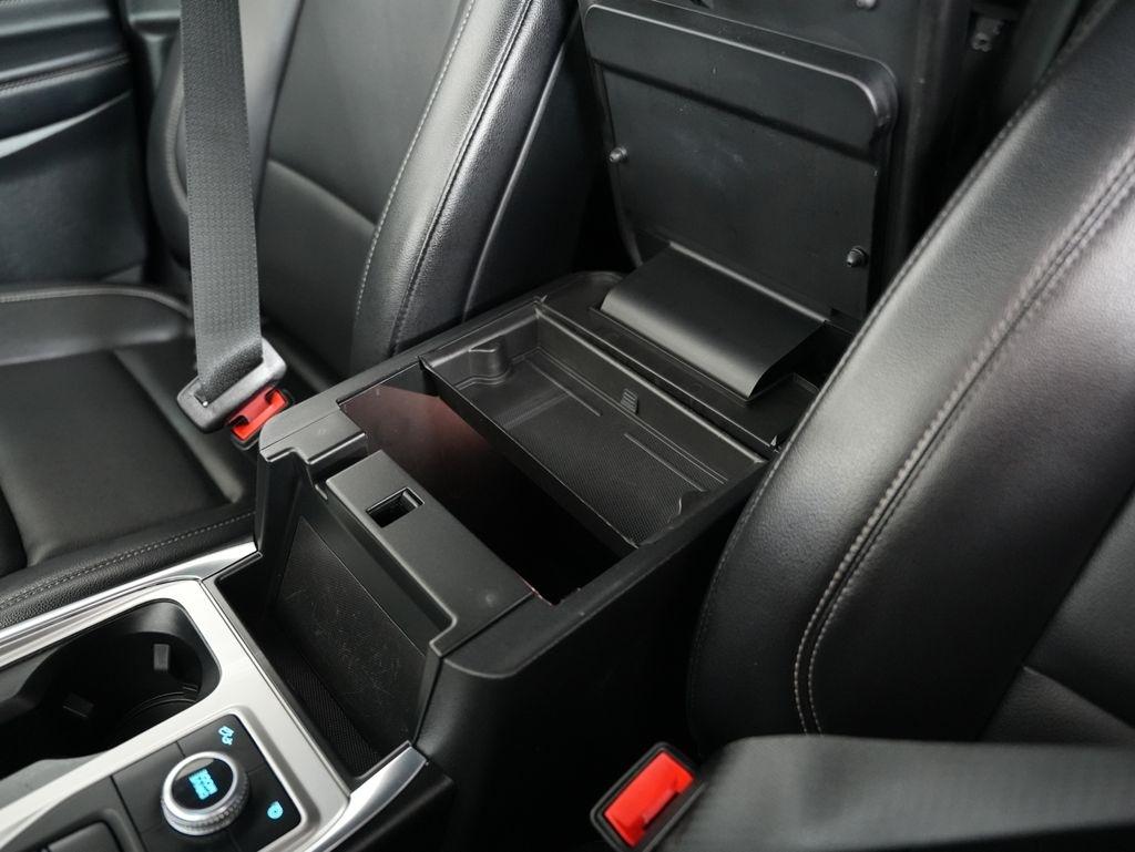 Ford Explorer XLT 4WD 2020