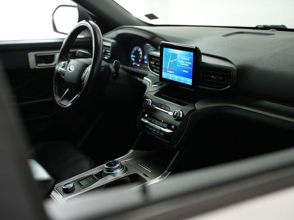 Ford Explorer XLT 4WD 2020