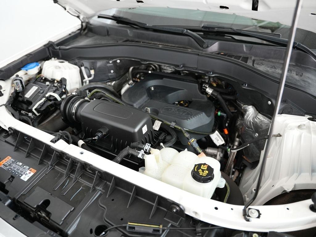 Ford Explorer XLT 4WD 2020