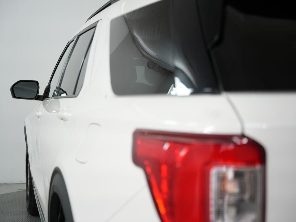 Ford Explorer XLT 4WD 2020