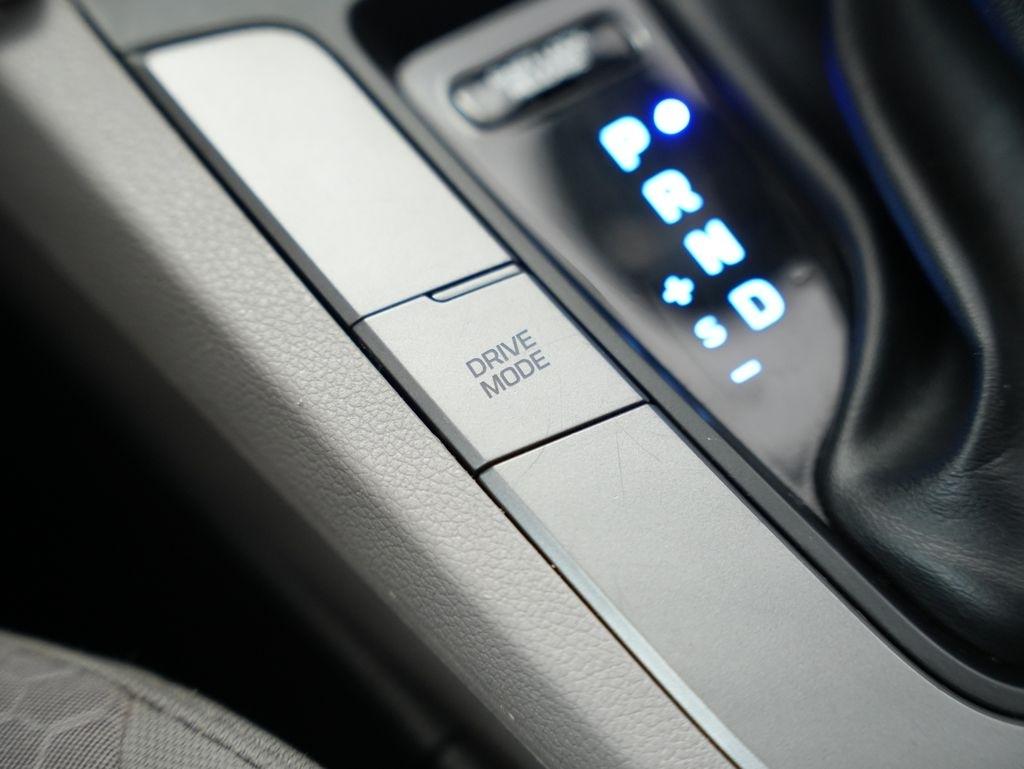 Hyundai Elantra SEL Auto 2019