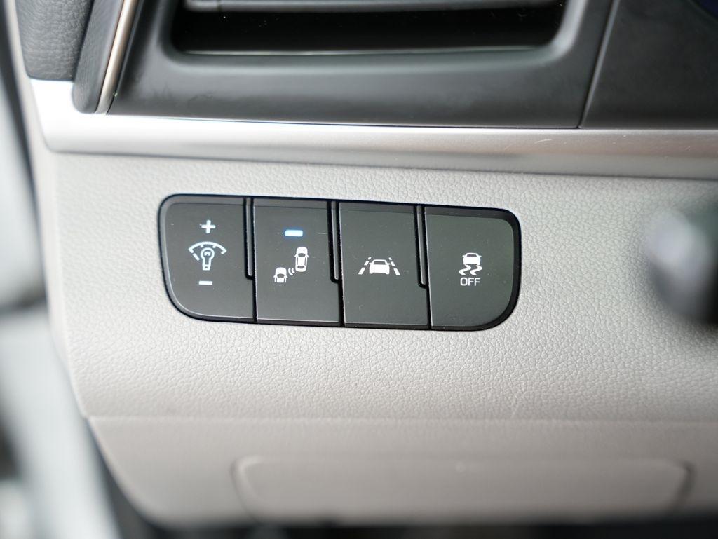 Hyundai Elantra SEL Auto 2019