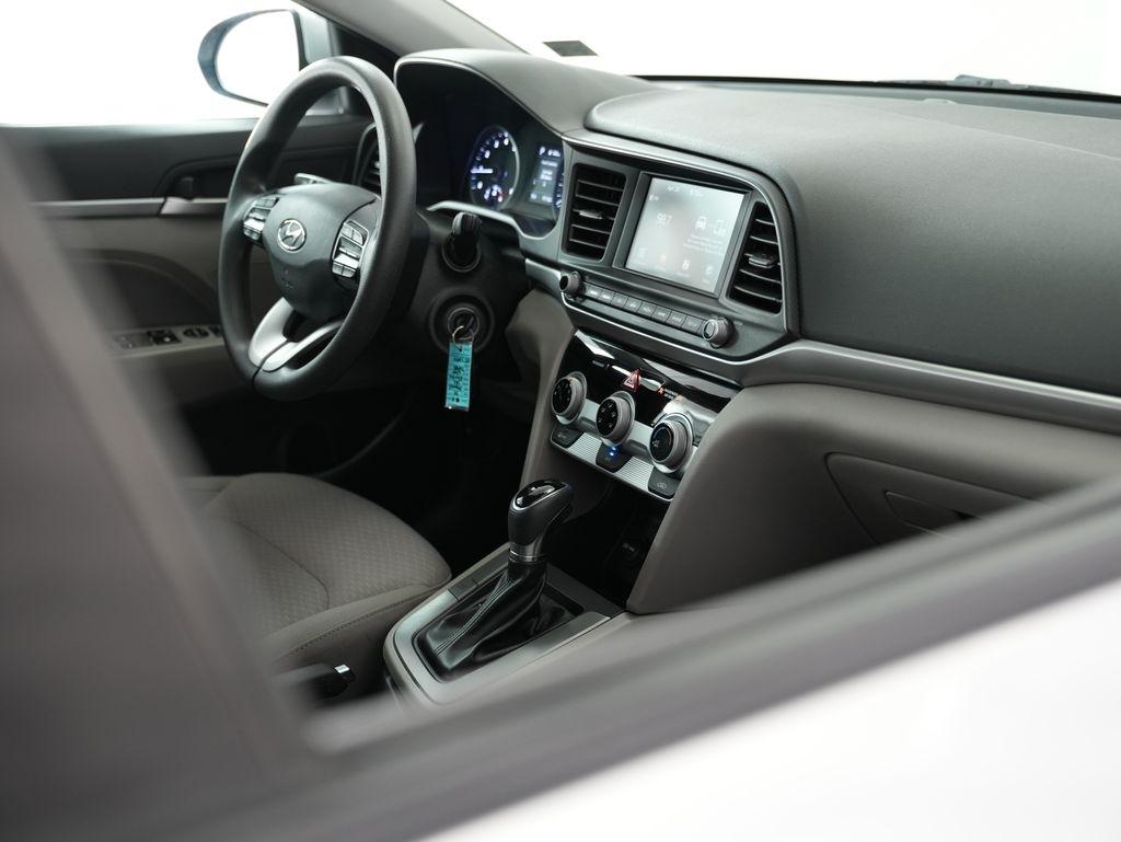 Hyundai Elantra SEL Auto 2019