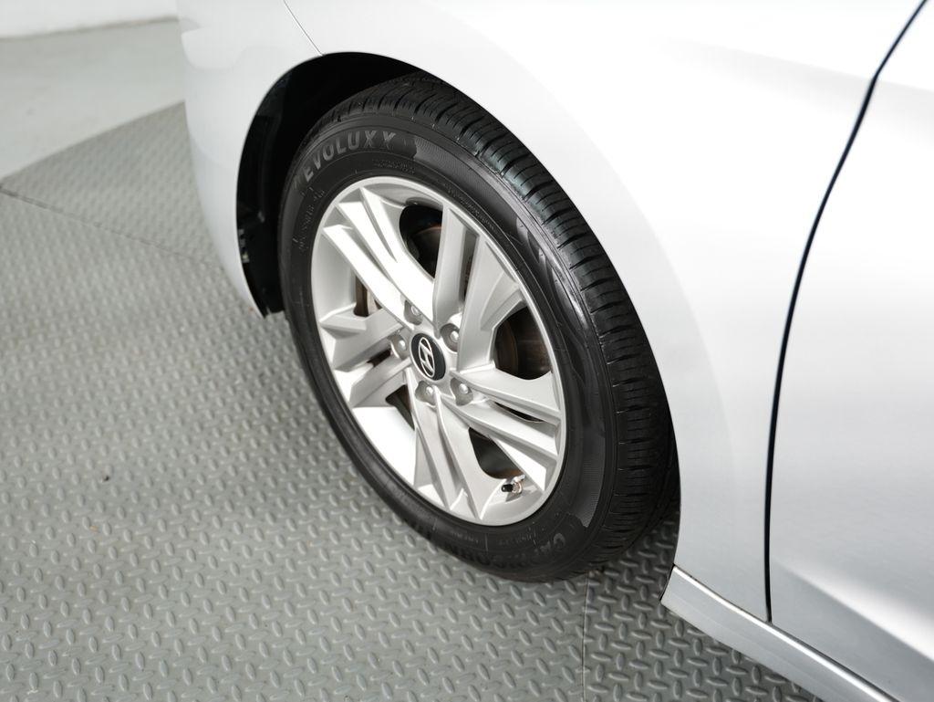 Hyundai Elantra SEL Auto 2019