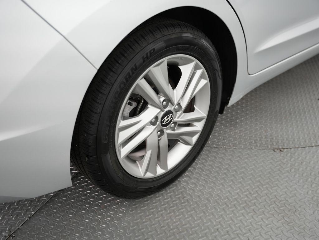 Hyundai Elantra SEL Auto 2019