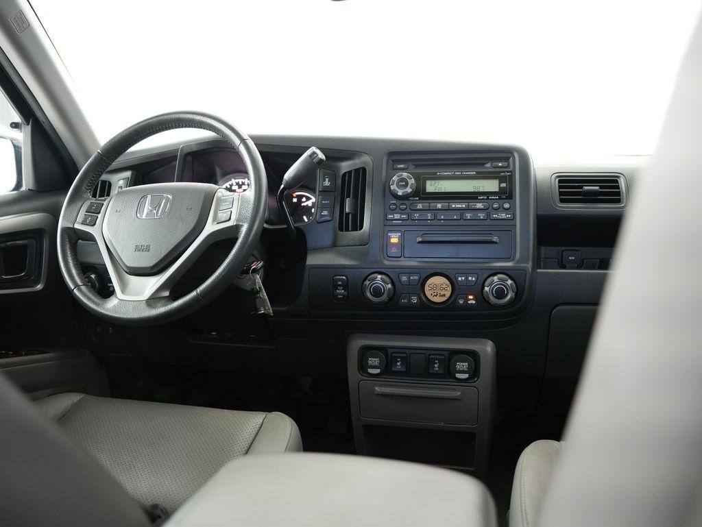 Honda Ridgeline 4WD Crew Cab RTL 2014