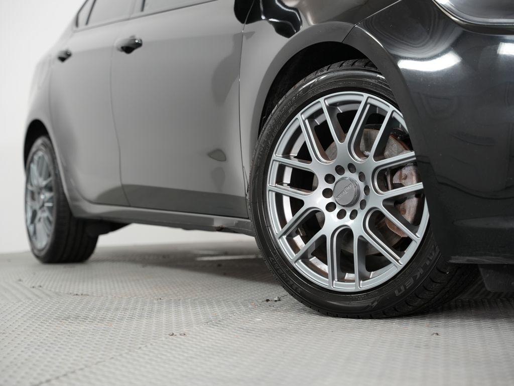 Dodge Dart 4dr Sdn SXT 2013